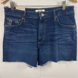 Wrangler Bailey High Rise 13/32 Dark Blue Jean Shorts with Star Detail